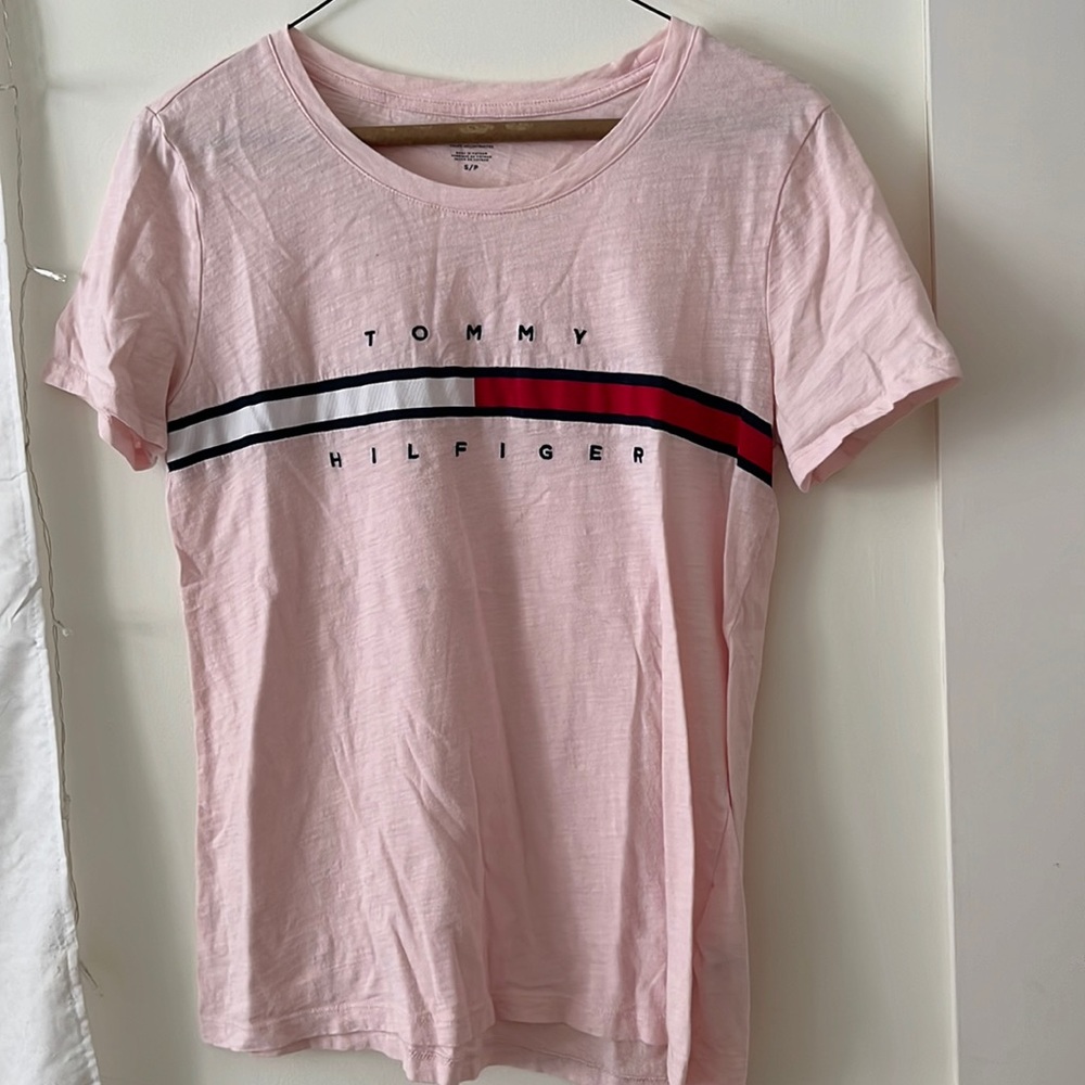 Tommy Hilfiger Women’s Relaxed Fit Tee